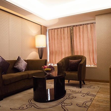 Shenyang Minshan Hotel Bagian luar foto