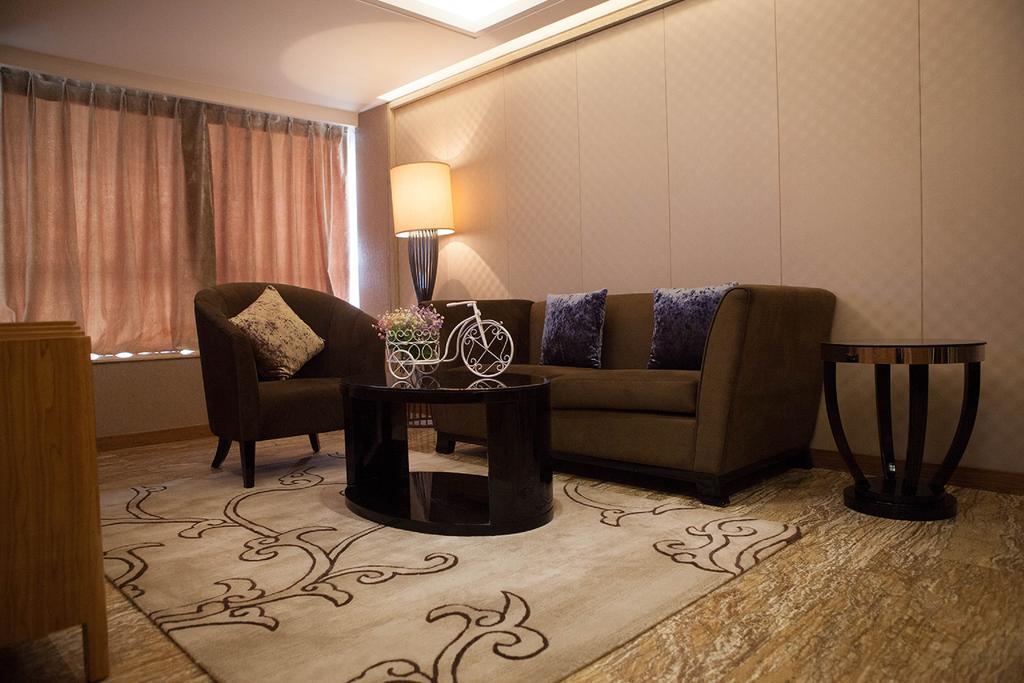 Shenyang Minshan Hotel Bagian luar foto