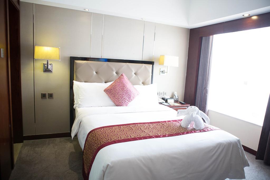 Shenyang Minshan Hotel Bagian luar foto